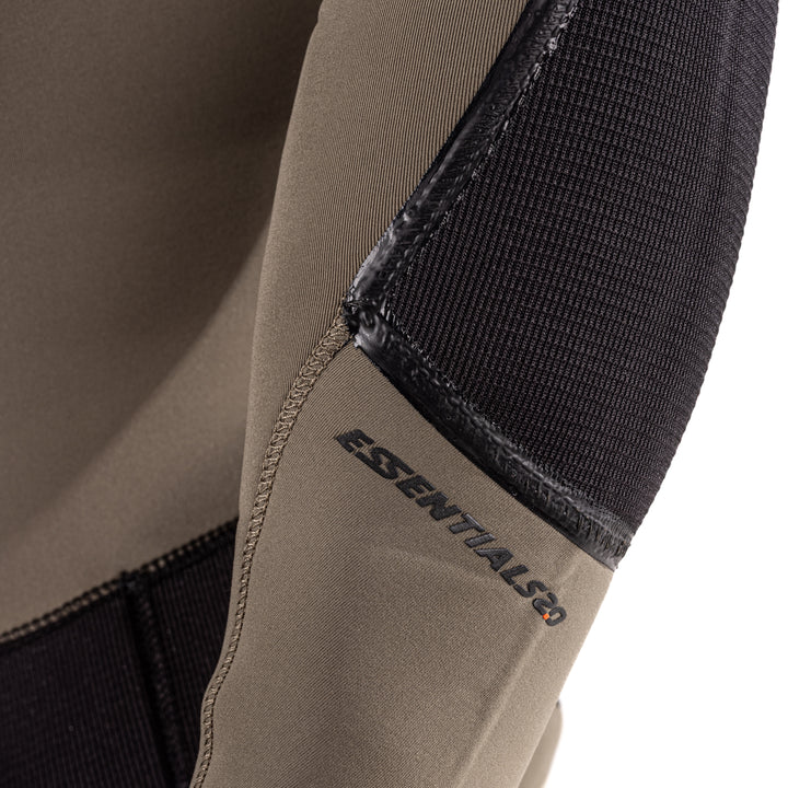 Close-up of the shoulder seam and arm panel on the Men&