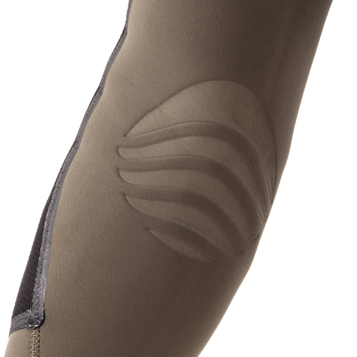 Close-up of the knee pad area on the Waihana Men&
