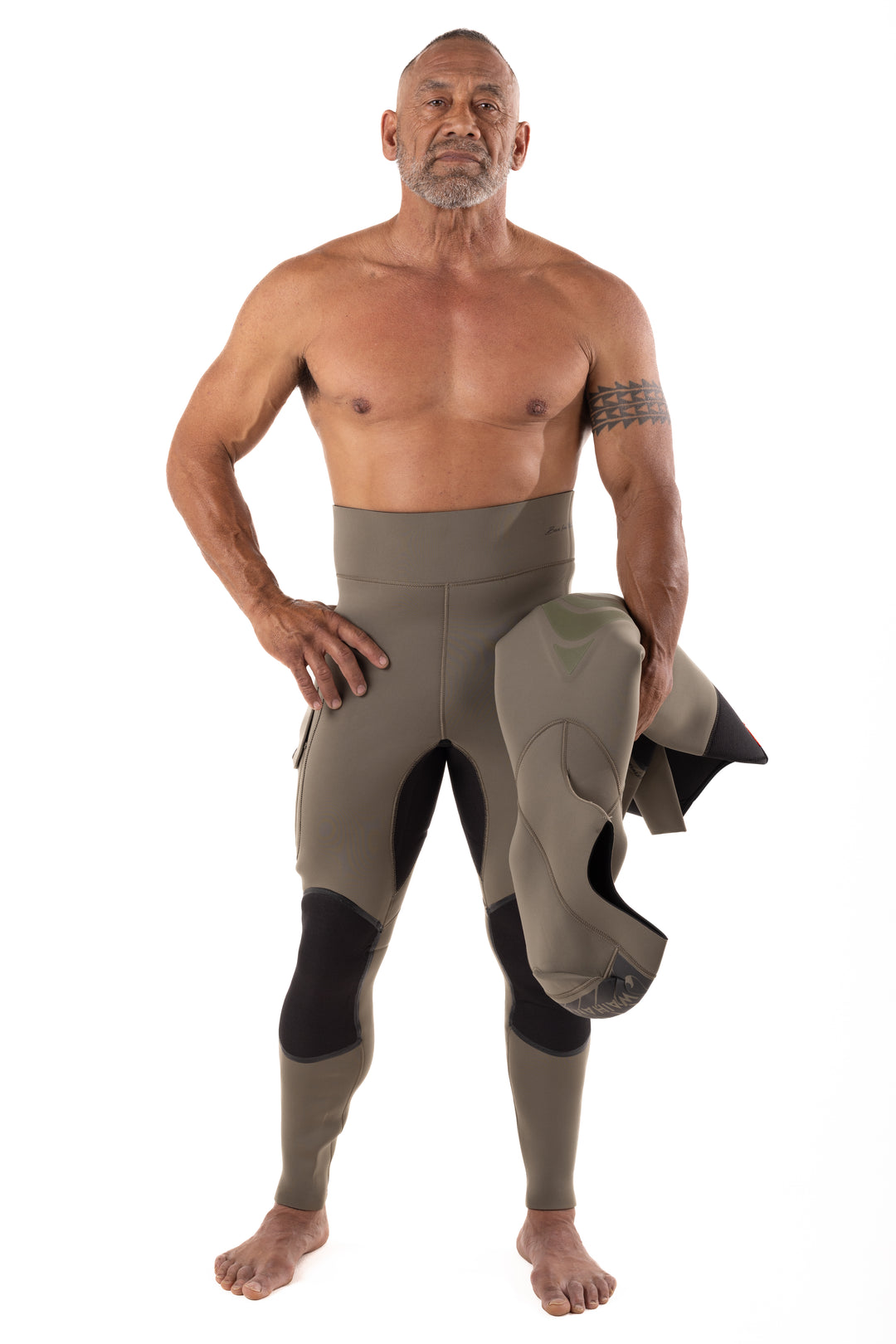 Male model wearing Waihana Men&